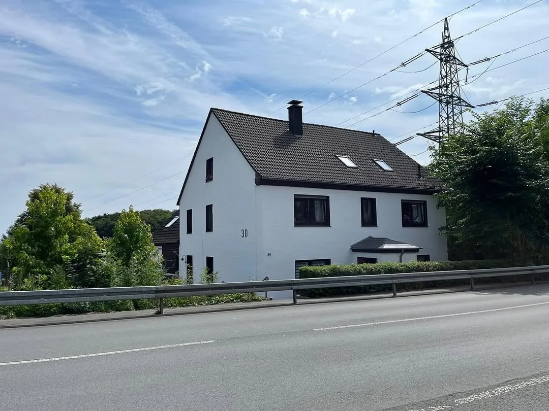 Fassaden-Glanz pünktlich zum Wochenende - Bild 1