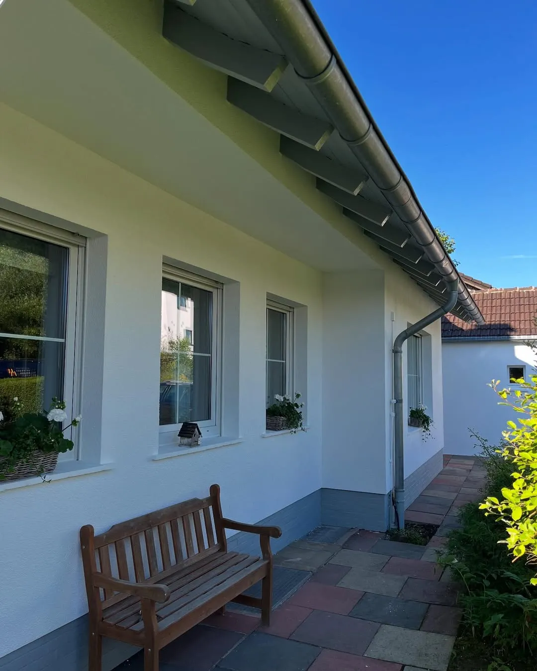 Alte Fassade erstrahlt in neuem Glanz - Bild 1